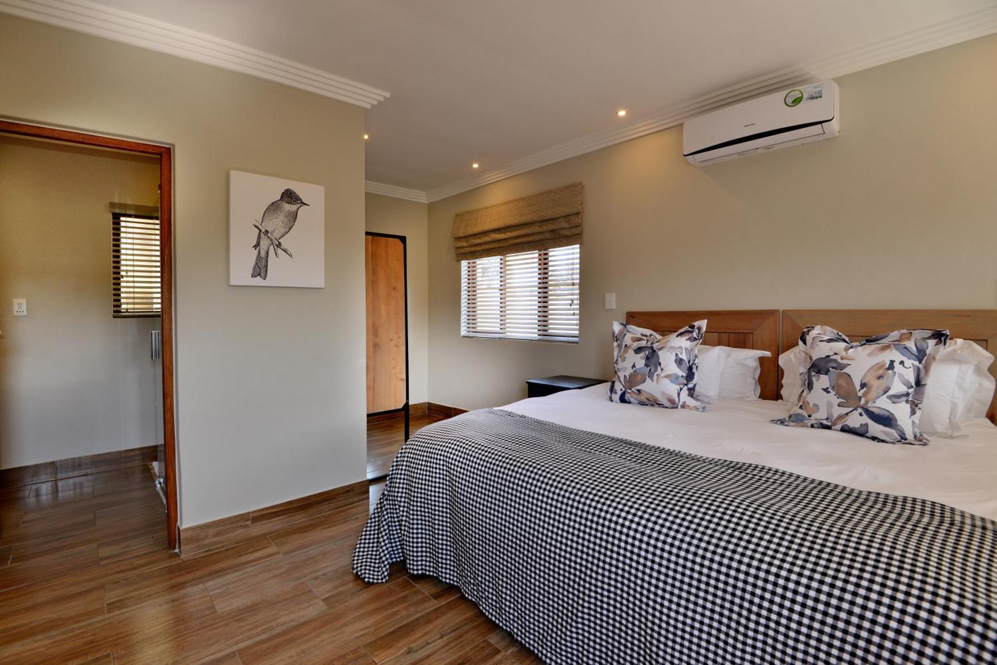 Thanda Manzi Country Hotel เซนทูเรียน ภายนอก รูปภาพ