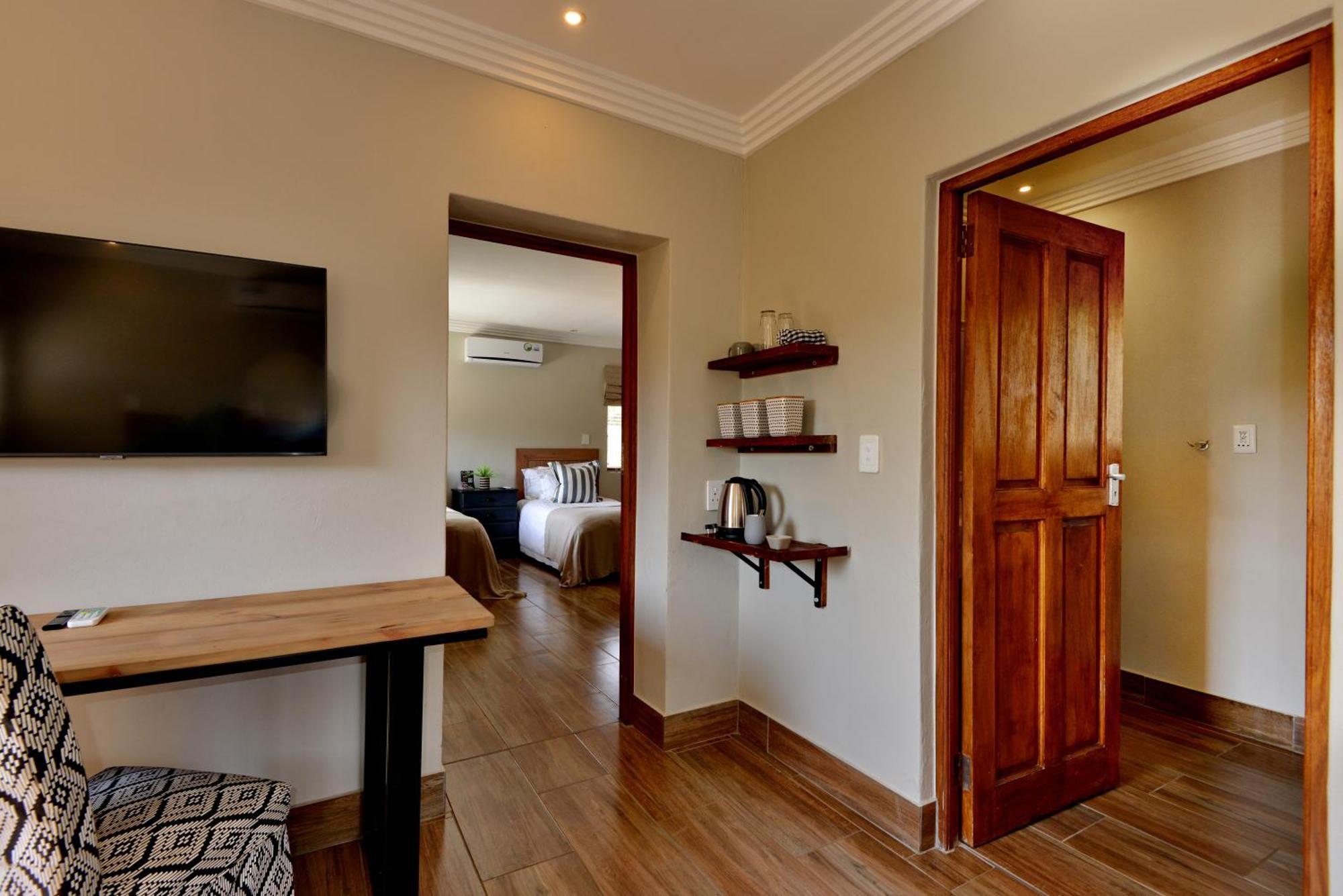 Thanda Manzi Country Hotel เซนทูเรียน ภายนอก รูปภาพ